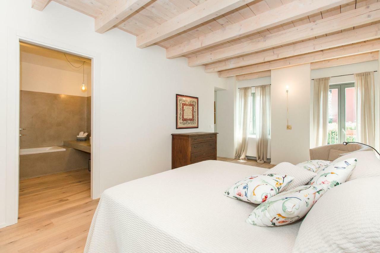 Appartamenti Presso Cascina La Melagrana Костільйоле-д'Асті Екстер'єр фото
